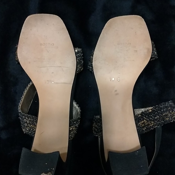 Shoes - Picture 4 of 4